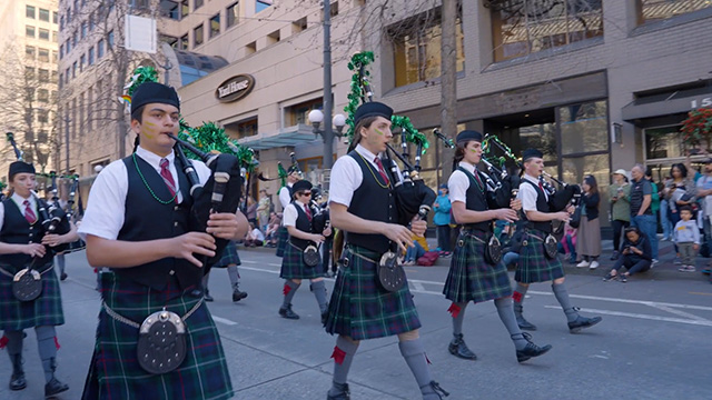 Luck of Irish brings sun & cheer for annual St. Patrick's Day Parade