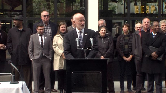 Mayor Burgess signs Uptown neighborhood rezone bill, establishes Arts District