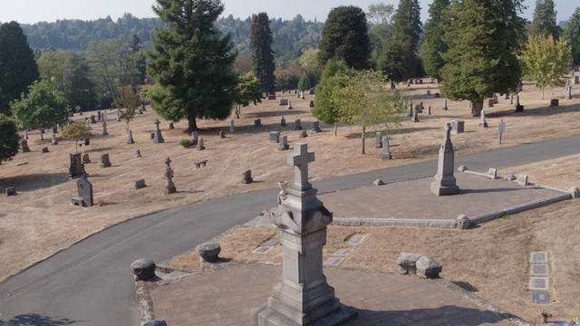 CityStream: Calvary Cemetery Tour 