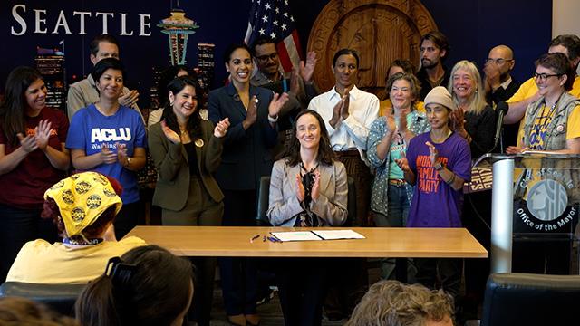 Mayor signs first‑in‑nation citywide fair‑pricing law for groceries