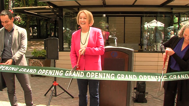 Mayor Durkan opens Occidental Square Timber Pavilion